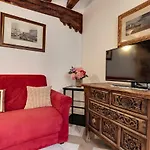 Angel\'s House